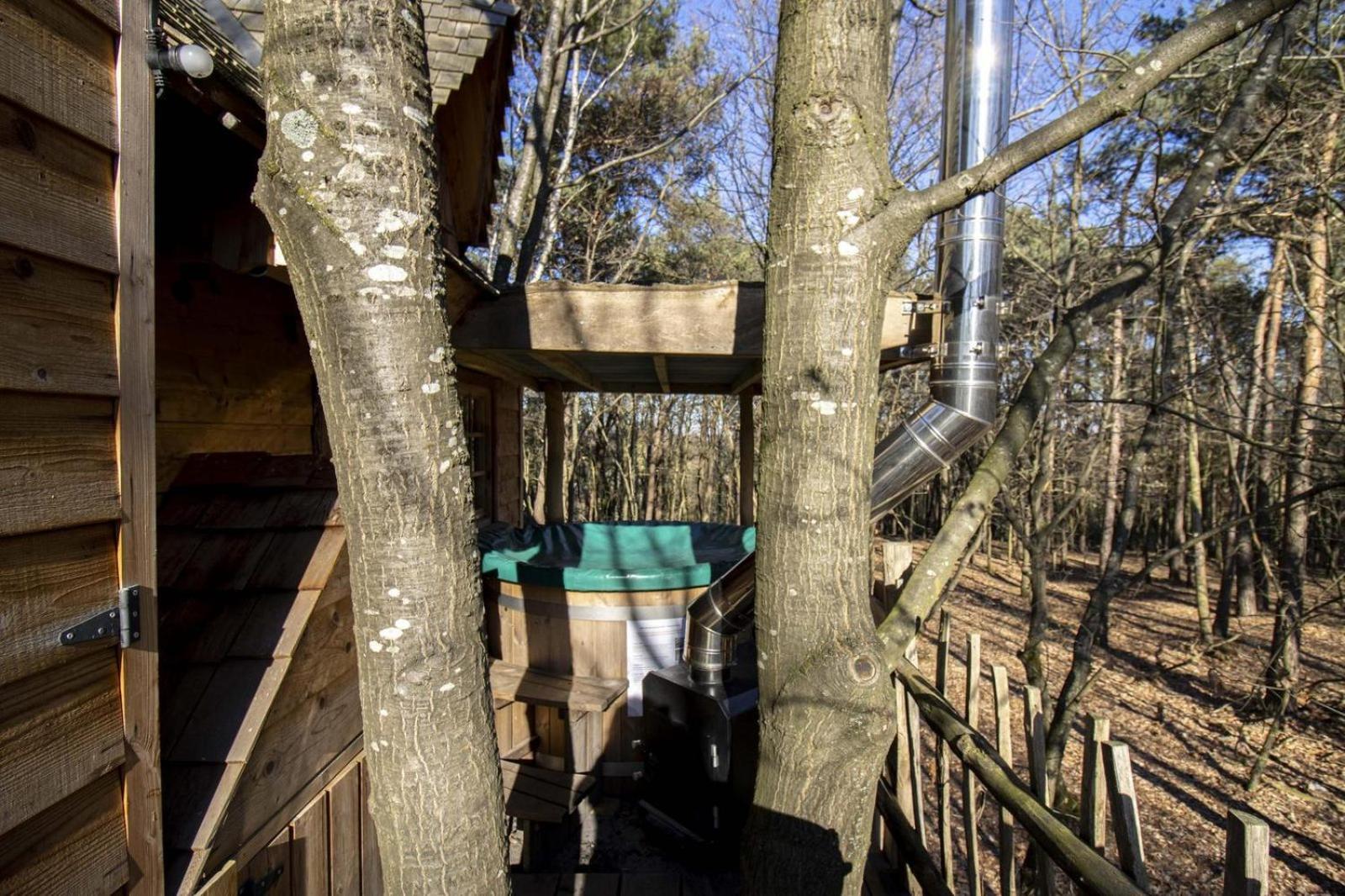 Recreatiedomein Warredal Neeroeteren Buitenkant foto