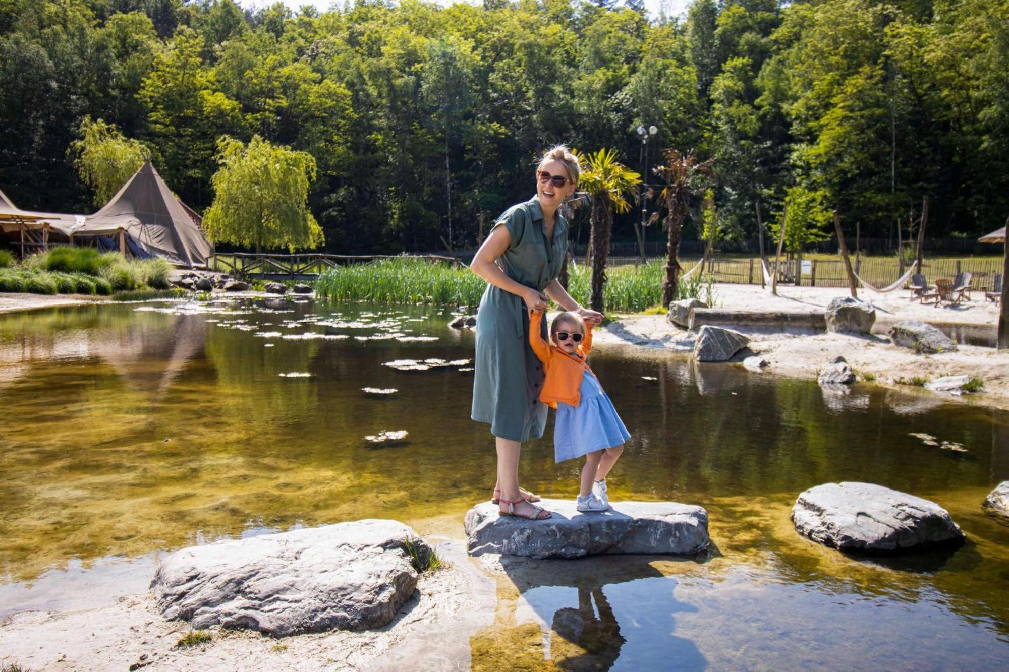 Recreatiedomein Warredal Neeroeteren Buitenkant foto