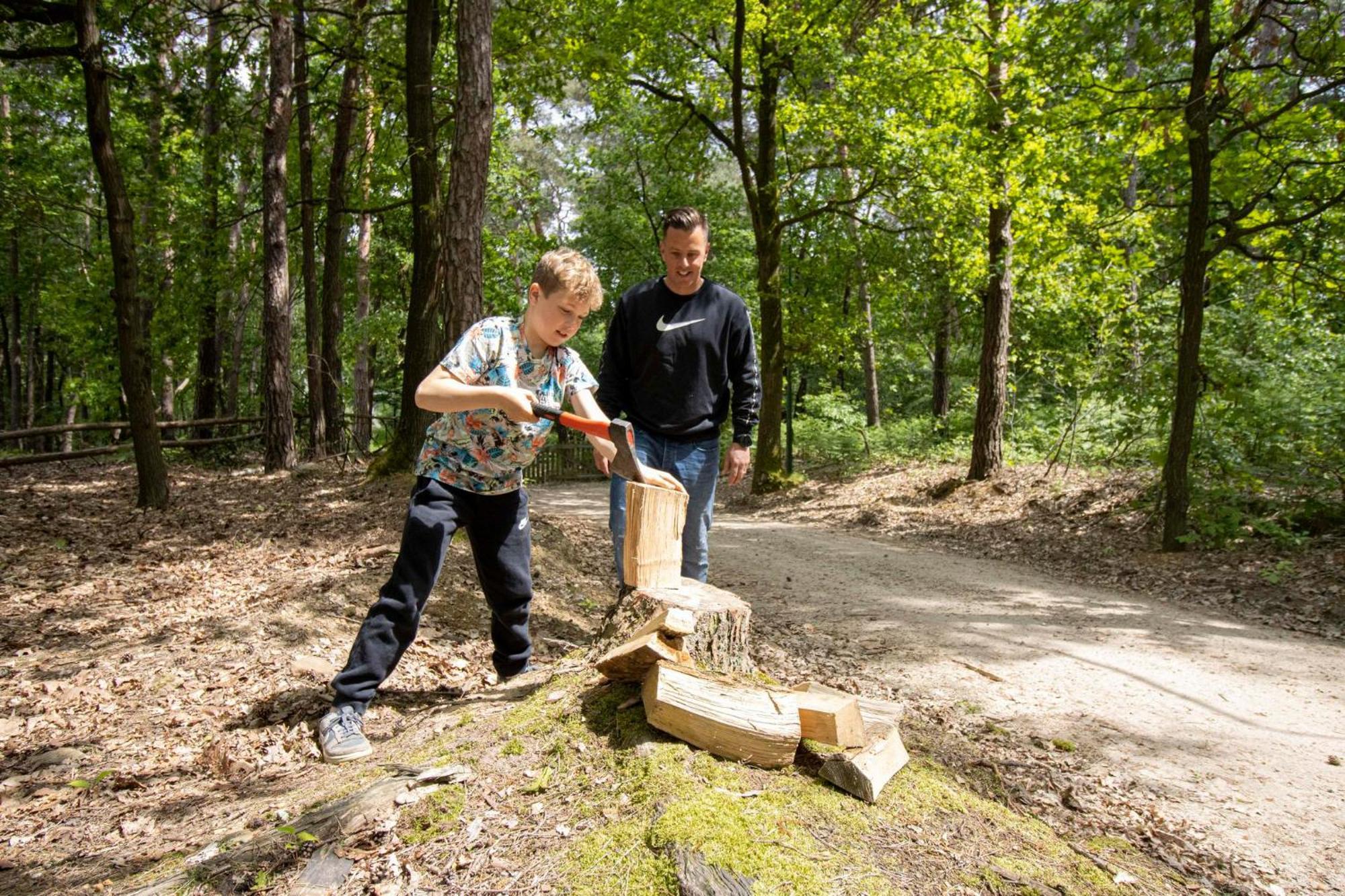 Recreatiedomein Warredal Neeroeteren Buitenkant foto